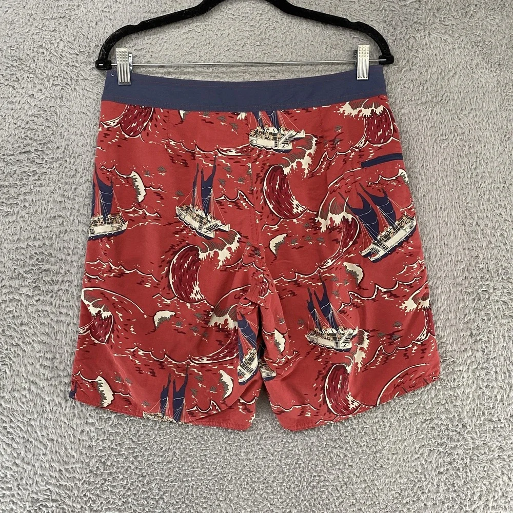 Patagonia Pataloha Board Shorts Mens 30‎ Red Sailing Catamaran Beach Sumer Boat